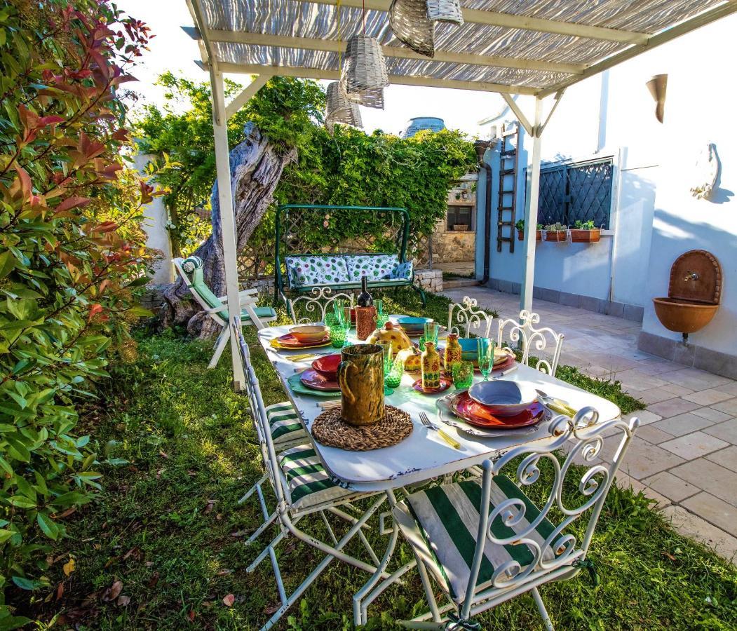 Hostal Trulli Fogliarella Ostuni Exterior foto