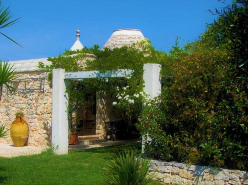 Hostal Trulli Fogliarella Ostuni Exterior foto