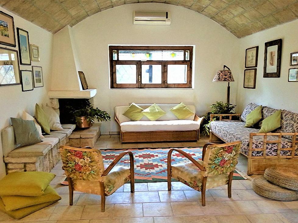 Hostal Trulli Fogliarella Ostuni Exterior foto