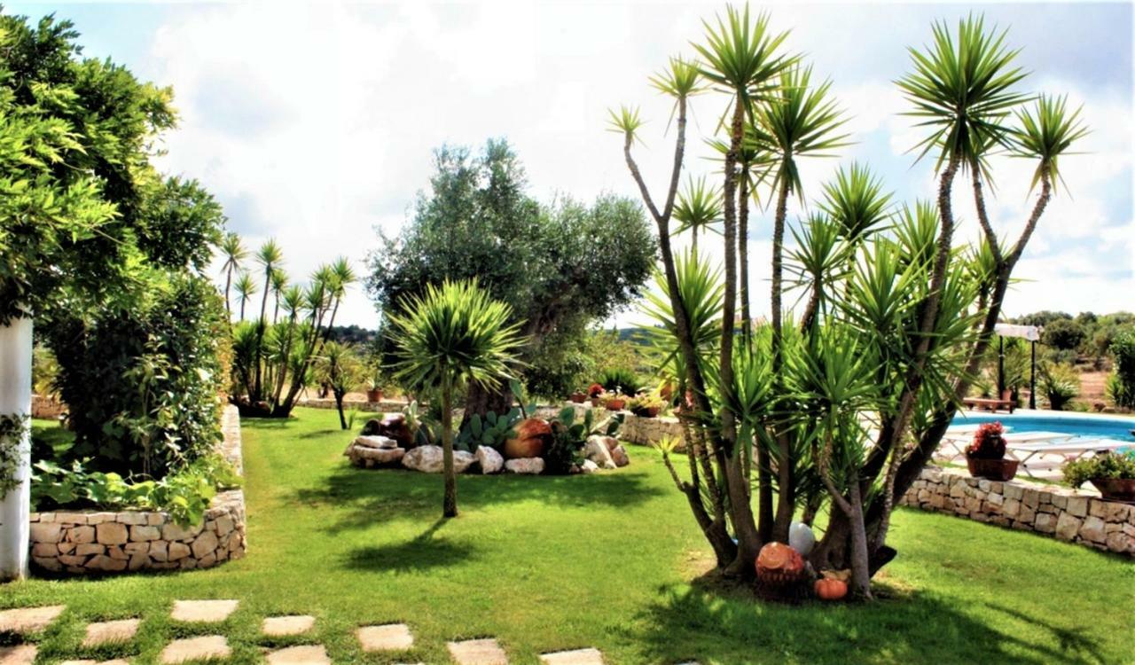Hostal Trulli Fogliarella Ostuni Exterior foto