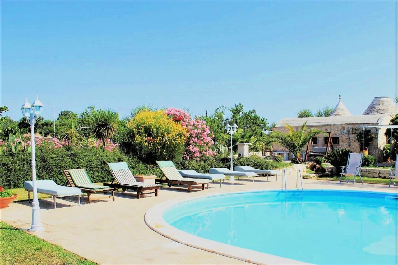 Hostal Trulli Fogliarella Ostuni Exterior foto