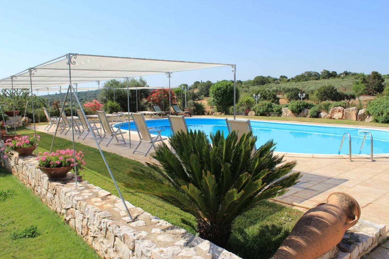 Hostal Trulli Fogliarella Ostuni Exterior foto